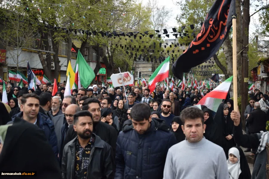 حضور باشکوه جامعهٔ دانشگاهی دانشگاه فرهنگیان کرمانشاه در مراسم اربعین شهادت امام و رهبر شهید انقلاب اسلامی
 4