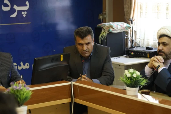 نشست صمیمی ریاست دانشگاه با اعضای هیات علمی 6