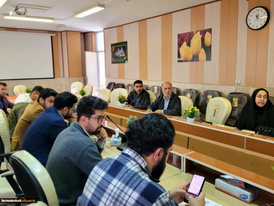برگزاری یکصد و هفتمین جلسه شورای فرهنگی - اجتماعی دانشگاه فرهنگیان استان کرمانشاه
 6