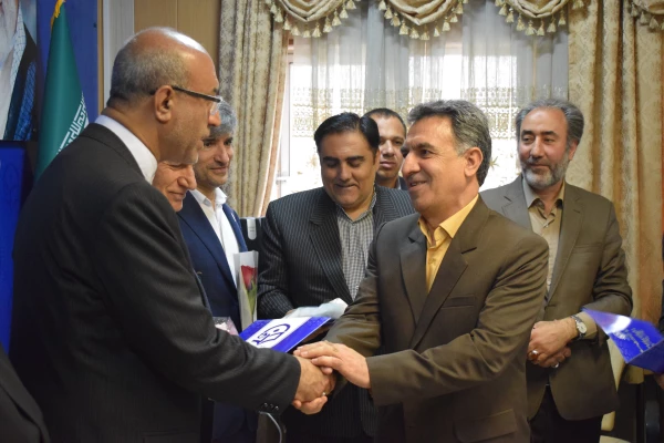 تجلیل استاندار کرمانشاه از اساتید و دانشجو-معلمان در دانشگاه فرهنگیان 11
