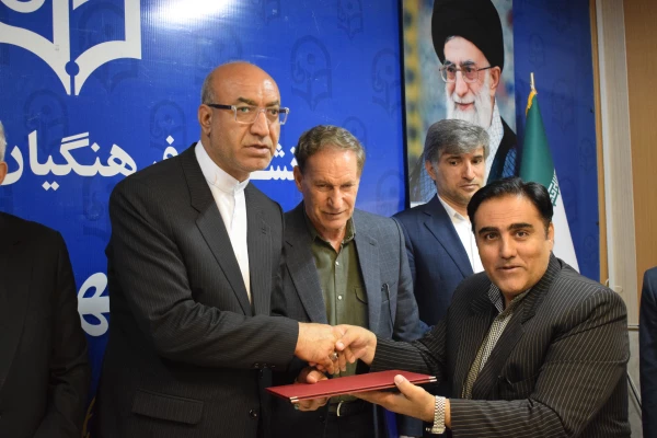 تقدیر استاندار کرمانشاه از ریاست، اساتید و دانشجو-معلمان دانشگاه فرهنگیان 5