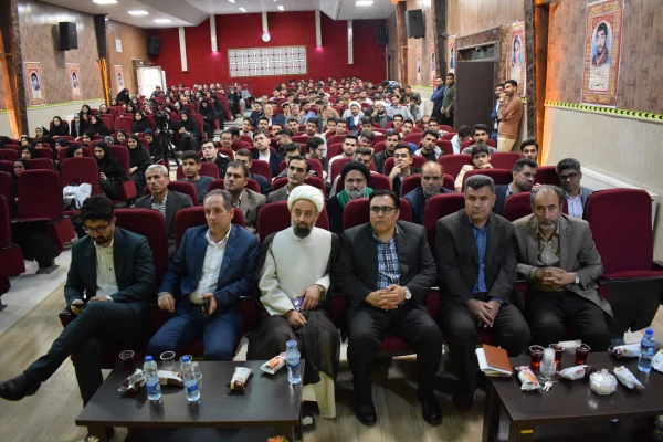 برگزاری مراسم گرامیداشت هفته معلم و استاد در دانشگاه فرهنگیان کرمانشاه 5