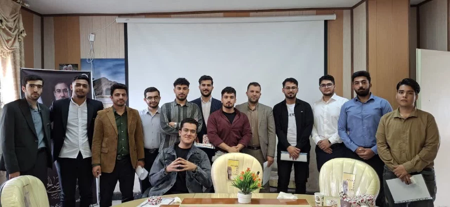  تقدیر از دبیران برتر کانون های فرهنگی و انجمن های علمی و فعالان فرهنگی دانشکده علوم تربیتی 4