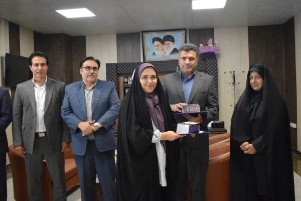 تجلیل از دانشجو معلمان یاوران رسانه دانشگاه فرهنگیان کرمانشاه  9