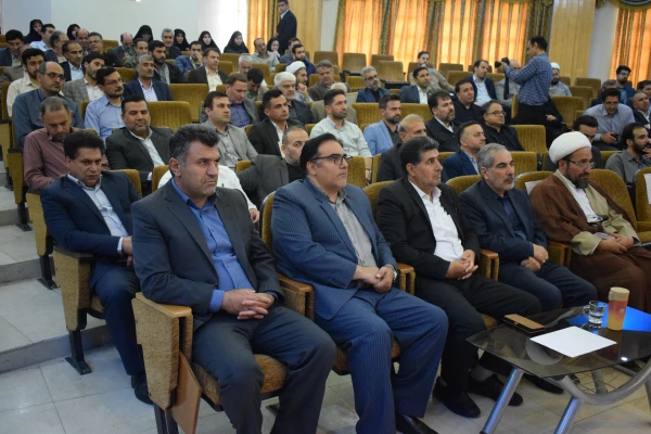حضور گسترده جامعه دانشگاهی دانشگاه فرهنگیان استان کرمانشاه در مراسم دومین سالگرد شهدای دولت 7