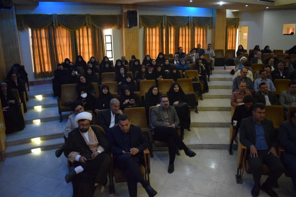 حضور گسترده جامعه دانشگاهی دانشگاه فرهنگیان استان کرمانشاه در مراسم دومین سالگرد شهدای دولت 10