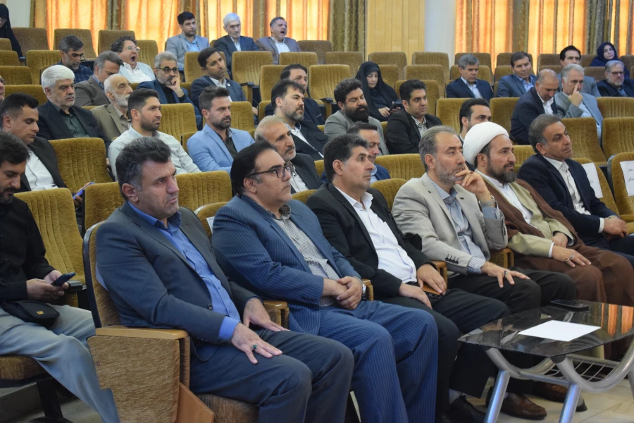 حضور گسترده جامعه دانشگاهی دانشگاه فرهنگیان استان کرمانشاه در مراسم دومین سالگرد شهدای دولت 12