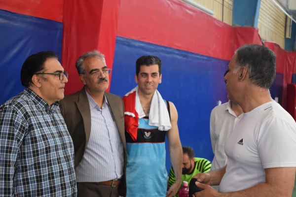 برگزاری چهارمین جشنواره ورزش های همگانی و قهرمانی کارکنان و اساتید دانشگاه فرهنگیان استان کرمانشاه 18